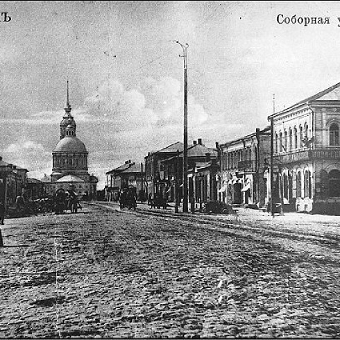 Соборная улица старинного рязанского Скопина в советские времена получила имя Ленина. Так она называется и до сих пор